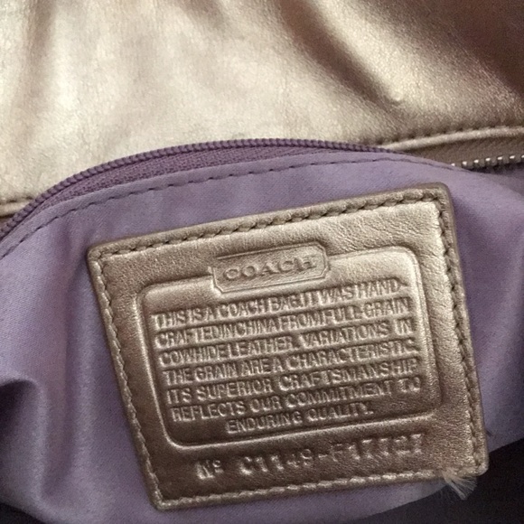 Coach Embossed Gold Purse - Picture 4 of 16